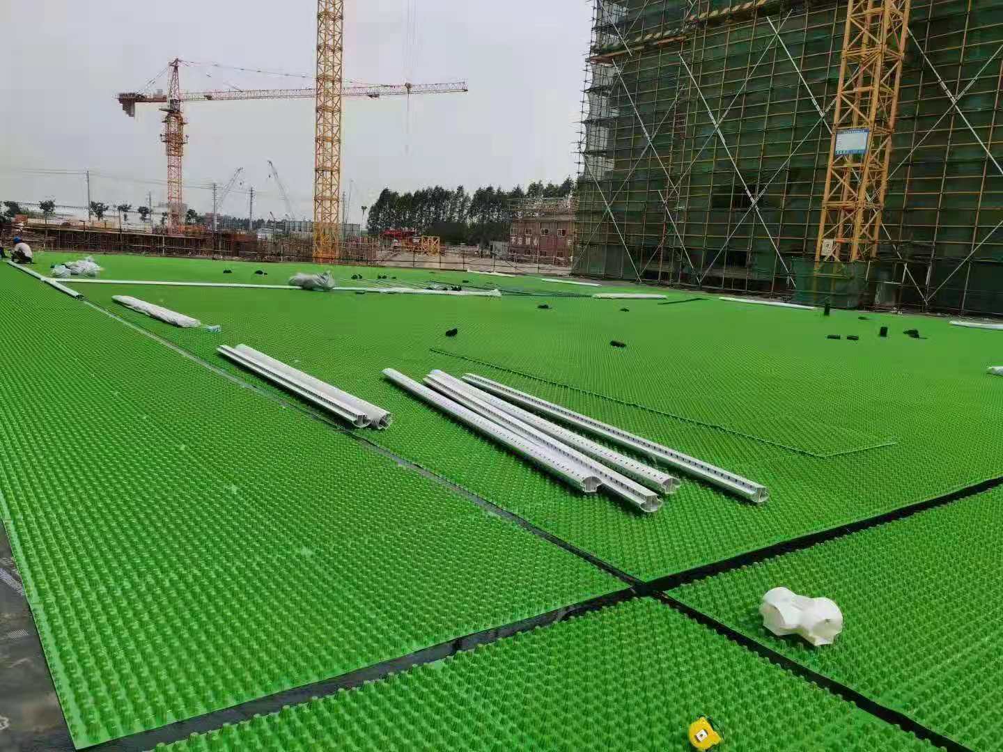 屋面防水對防水材料的選擇以及施工注意事項